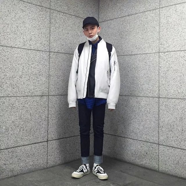 逄致嘉亮
